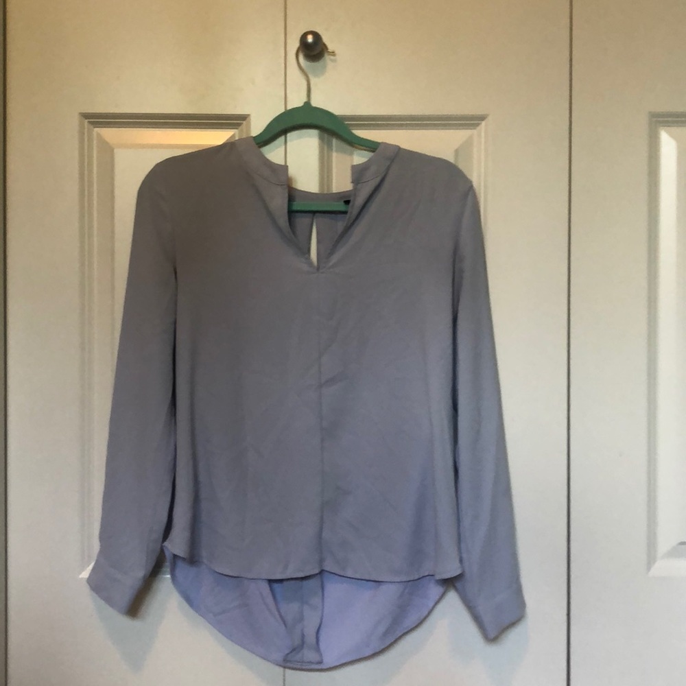 Women’s medium petite blouse from Ann Taylor.